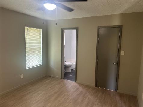 101 Seminole Street Tye TX 79563