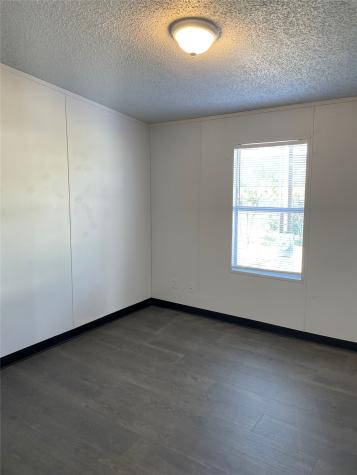 101 Seminole Street Tye TX 79563