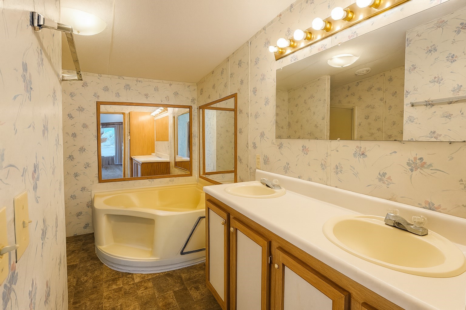 398 Avenue D Point TX 75472