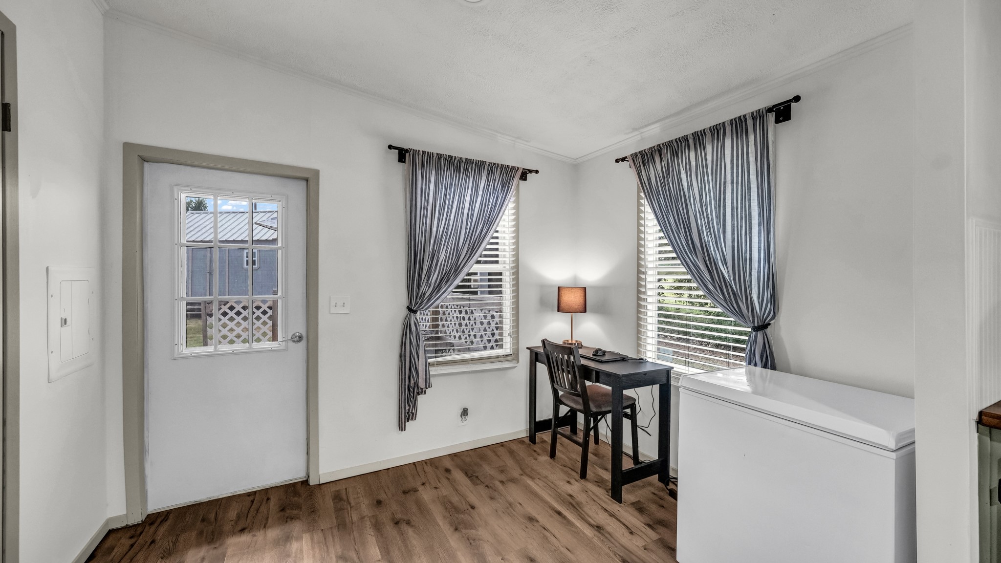 221 Briar Oaks Drive Azle TX 76020