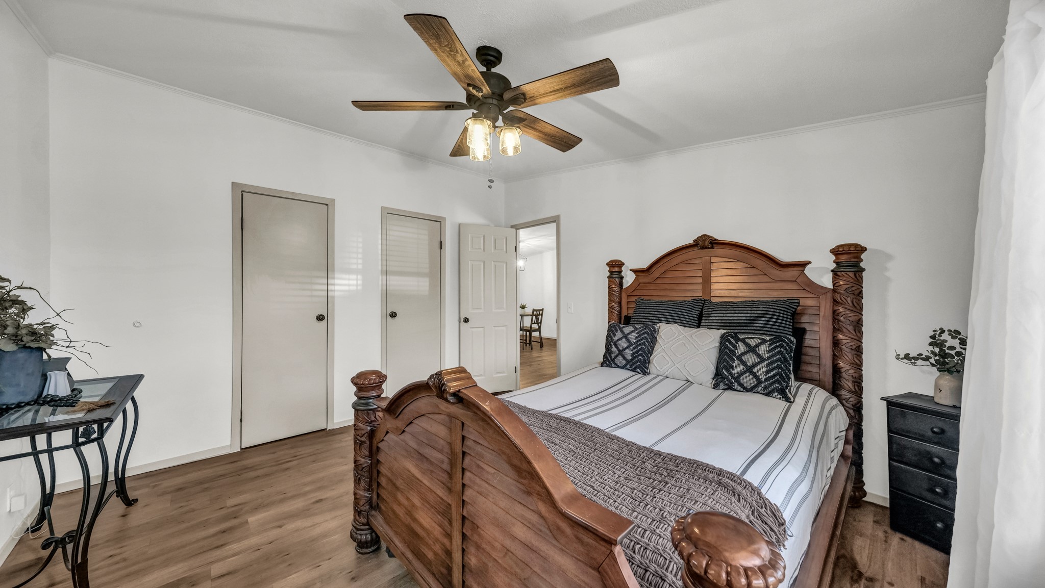 221 Briar Oaks Drive Azle TX 76020