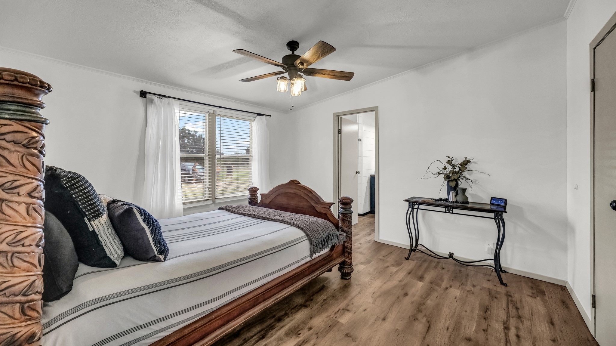 221 Briar Oaks Drive Azle TX 76020