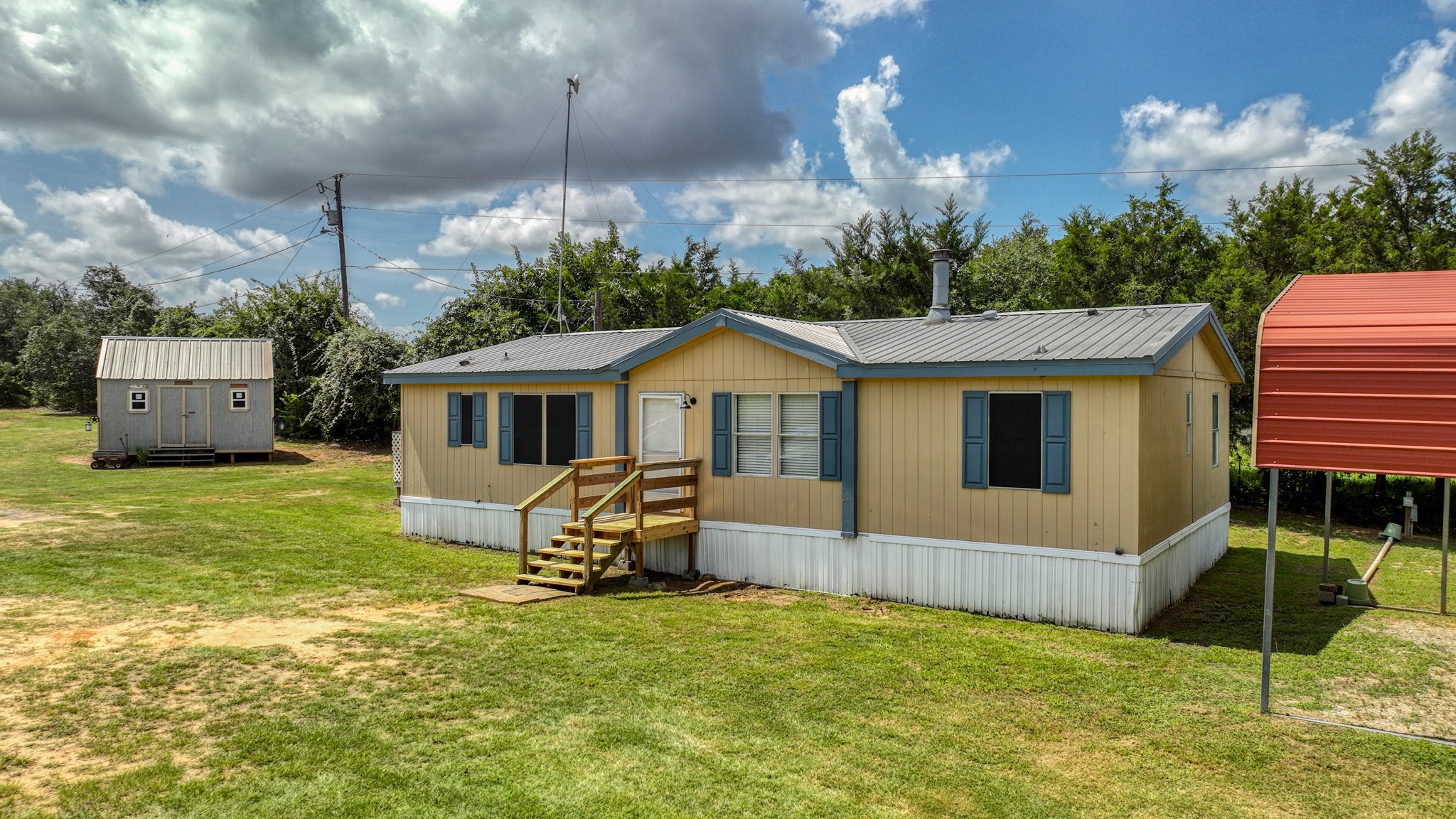 221 Briar Oaks Drive Azle TX 76020