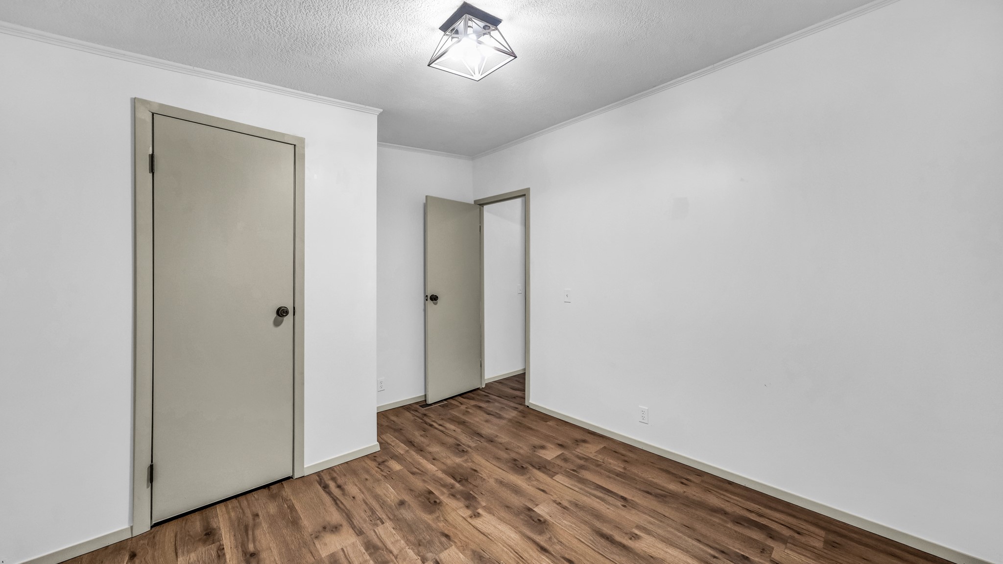 221 Briar Oaks Drive Azle TX 76020