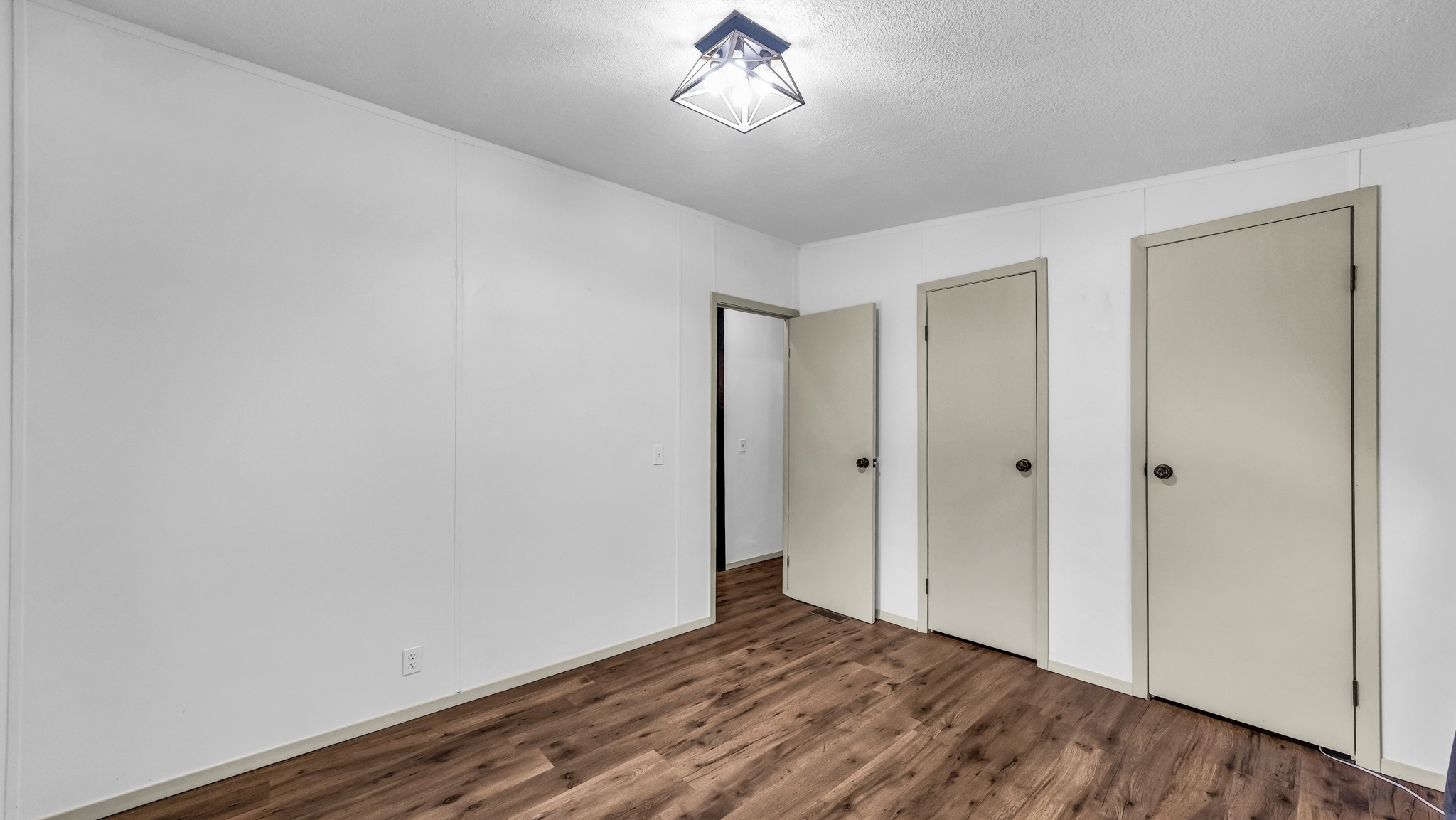 221 Briar Oaks Drive Azle TX 76020