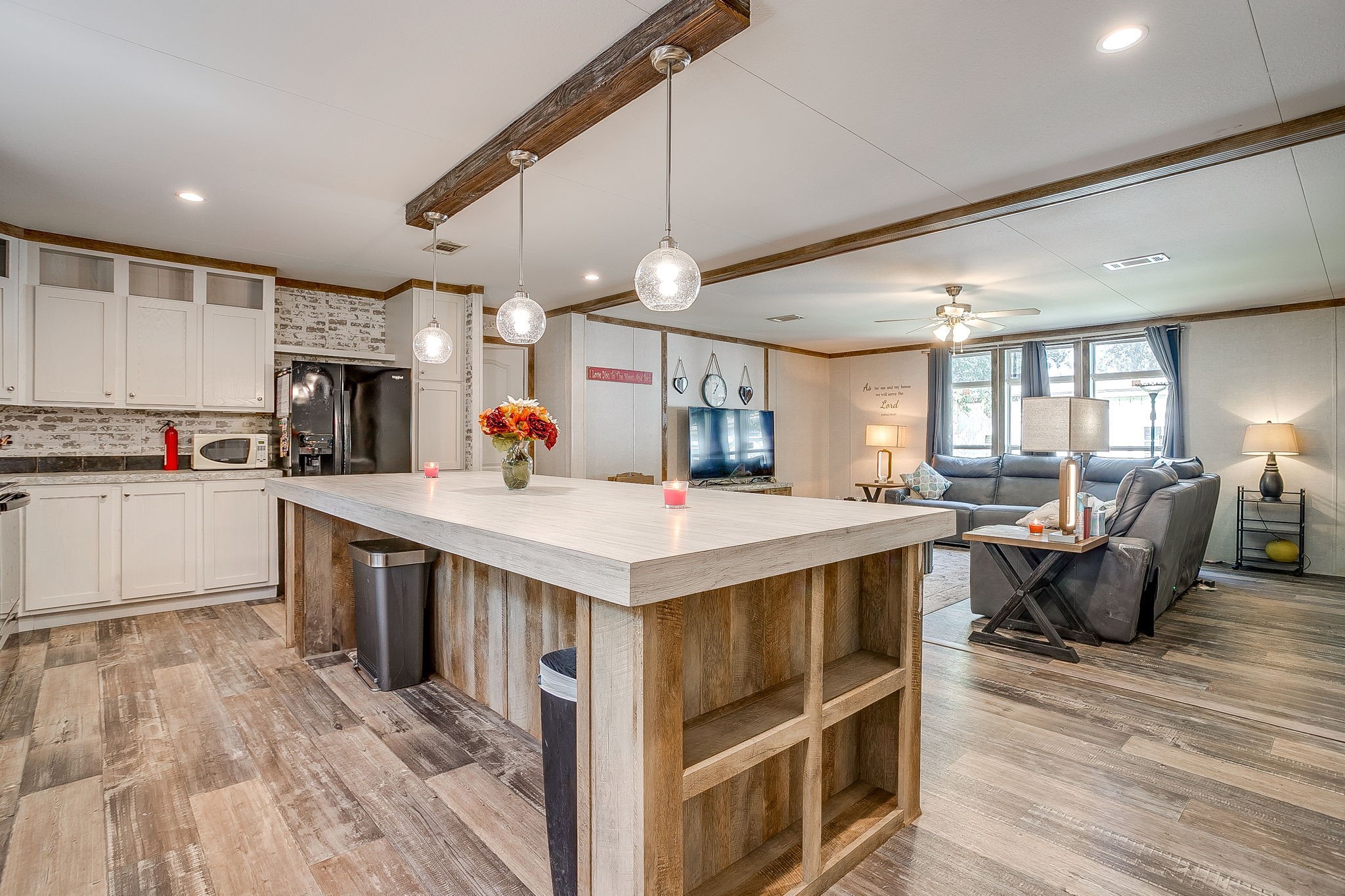 1804 Coral Road Pelican Bay TX 76020