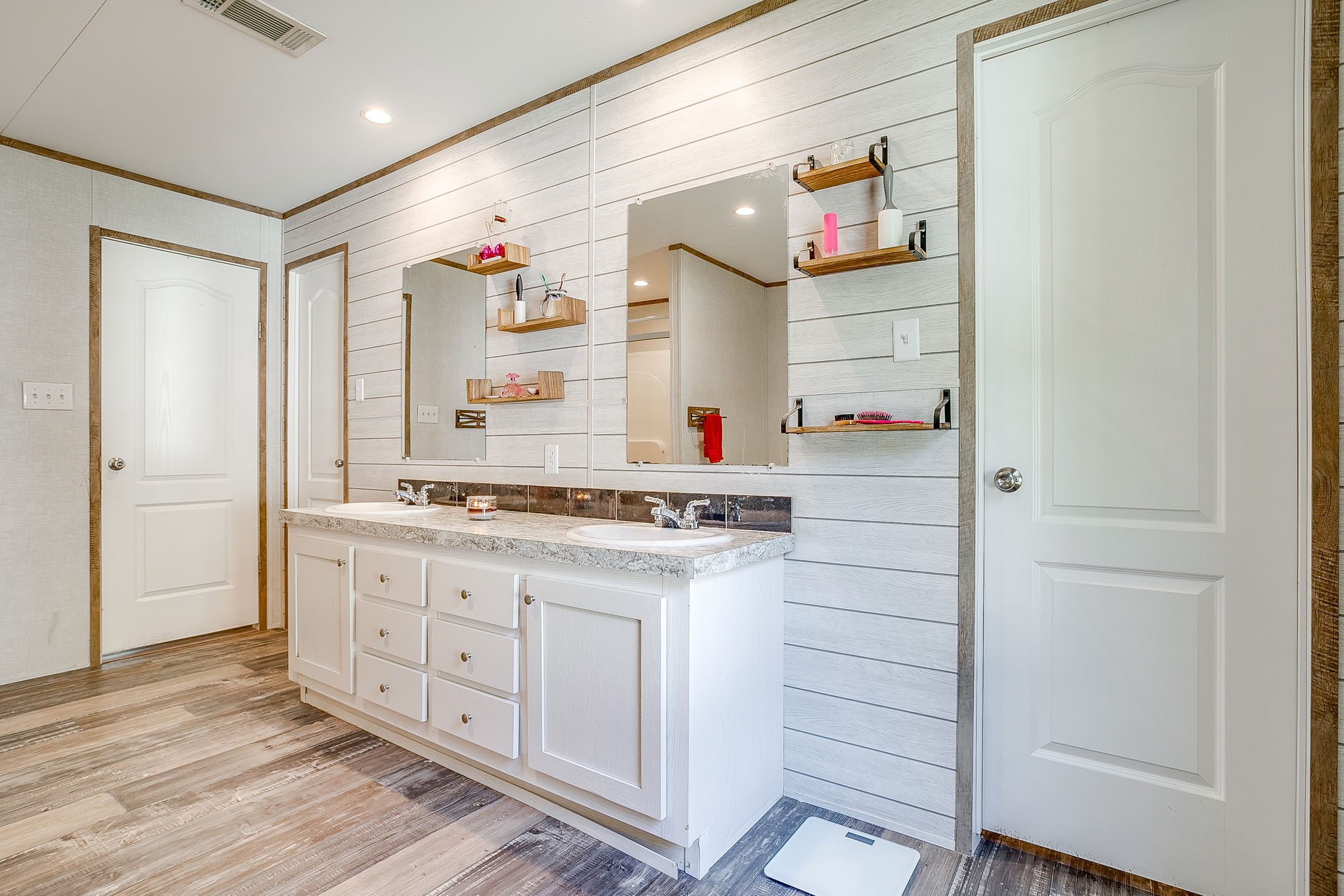 1804 Coral Road Pelican Bay TX 76020