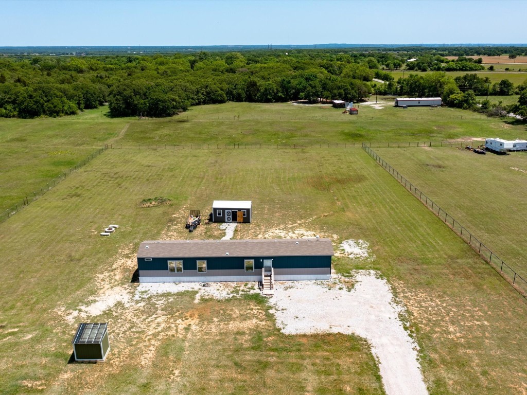 150 County Road 1760 Sunset TX 76270