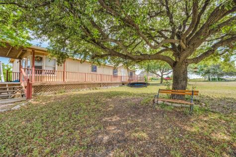 843 County Road 4900 Trenton TX 75490