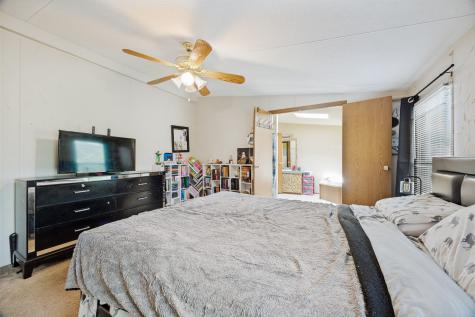843 County Road 4900 Trenton TX 75490