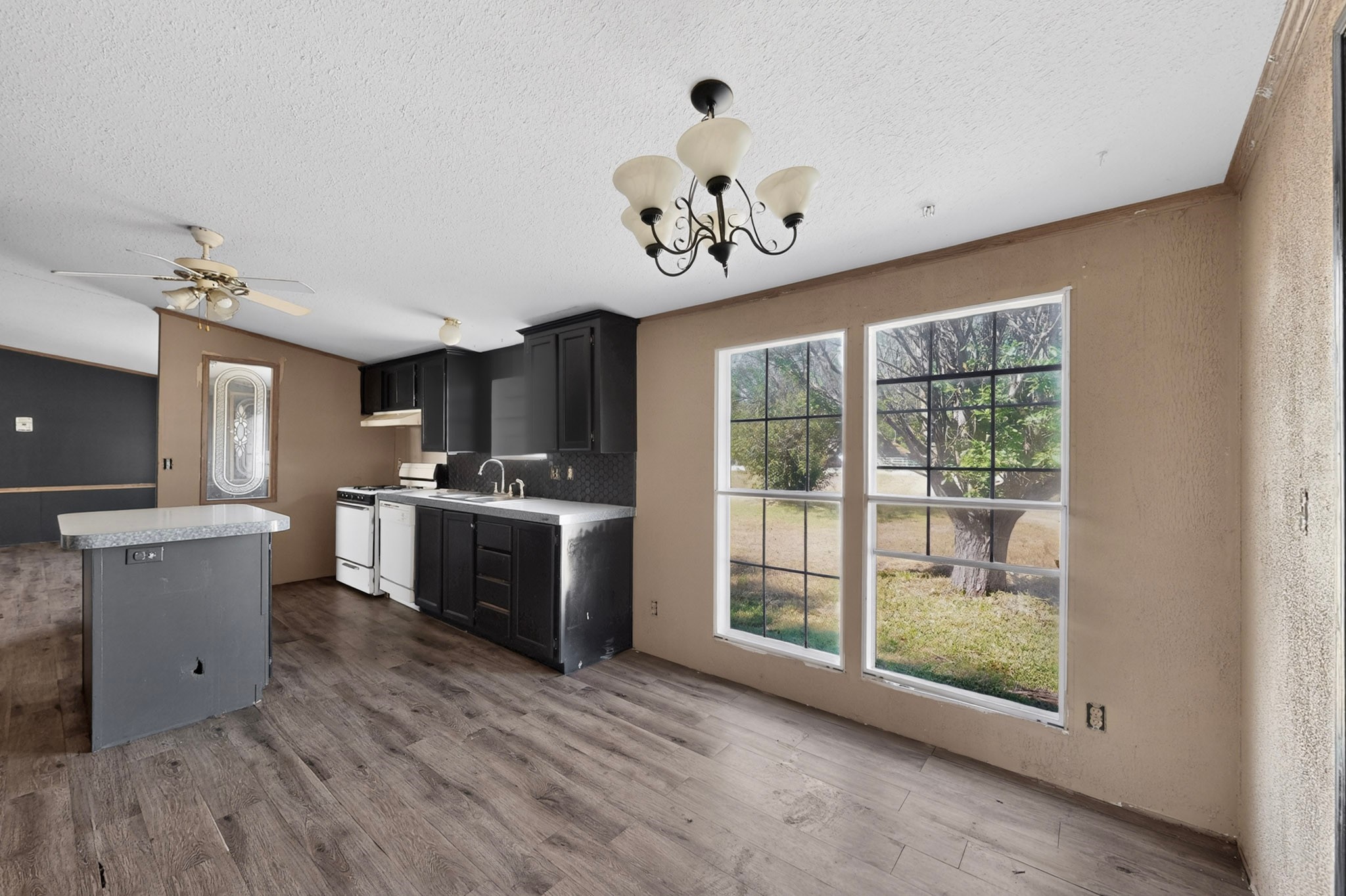 154 Shelby Circle Red Oak TX 75154