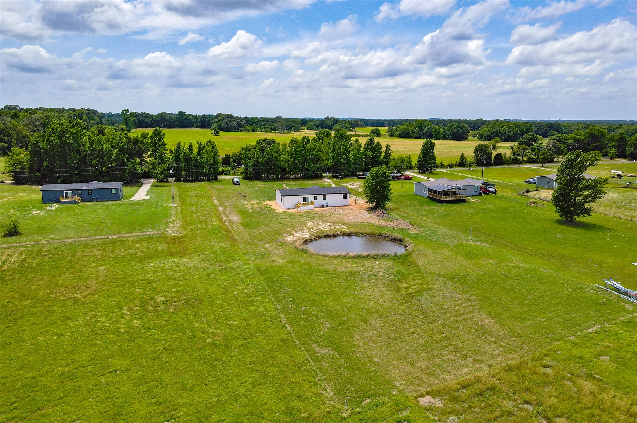208 Vz County Road 1220 Grand Saline TX 75140