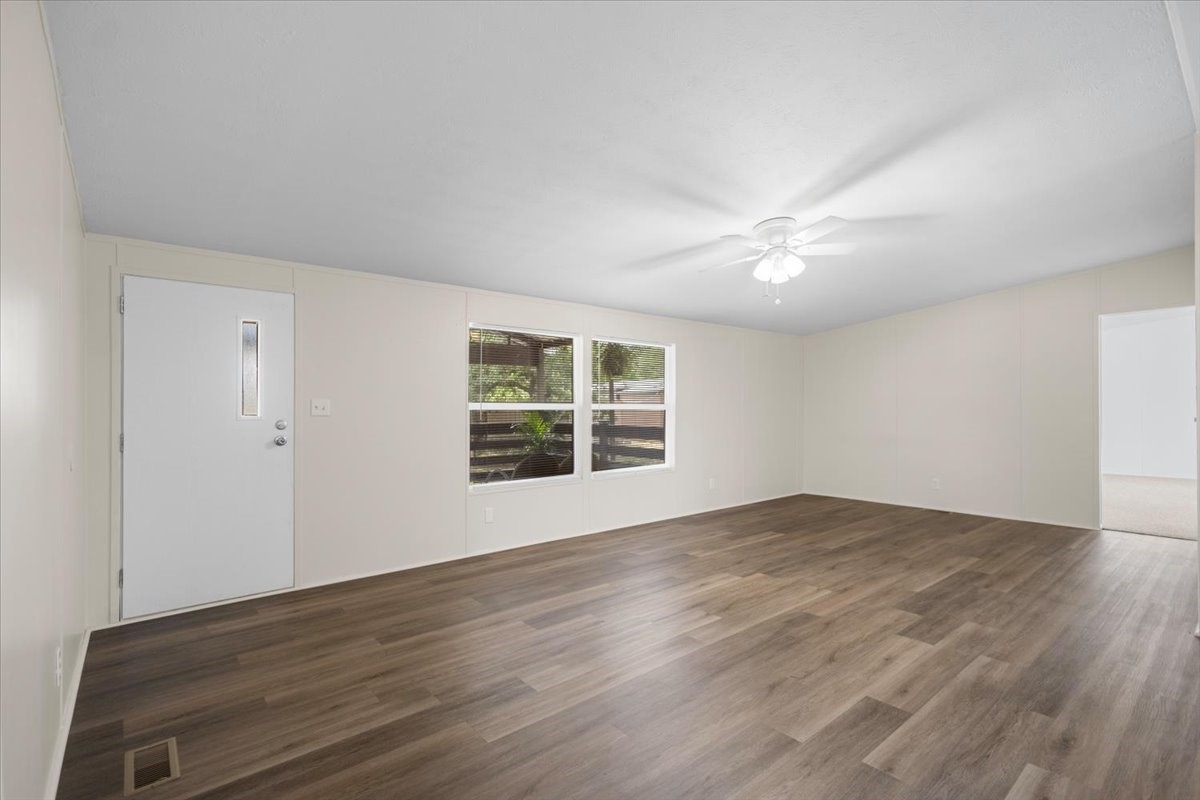 118 Cedar Ridge Drive Eustace TX 75124
