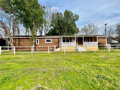168 County Road 193 Gainesville TX 76240
