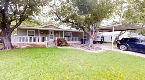 3703 Hartwood Drive Granbury TX 76049