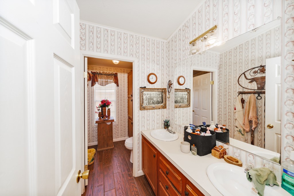 474 Hanging Tree Road Bowie TX 76230