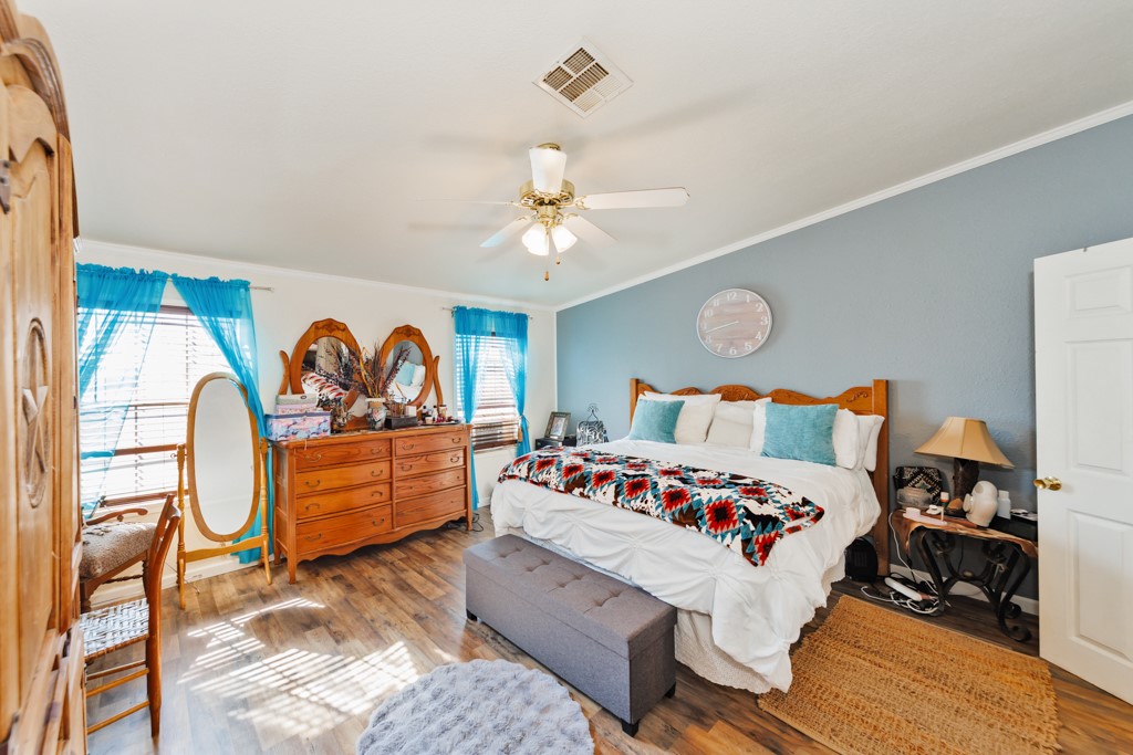 474 Hanging Tree Road Bowie TX 76230