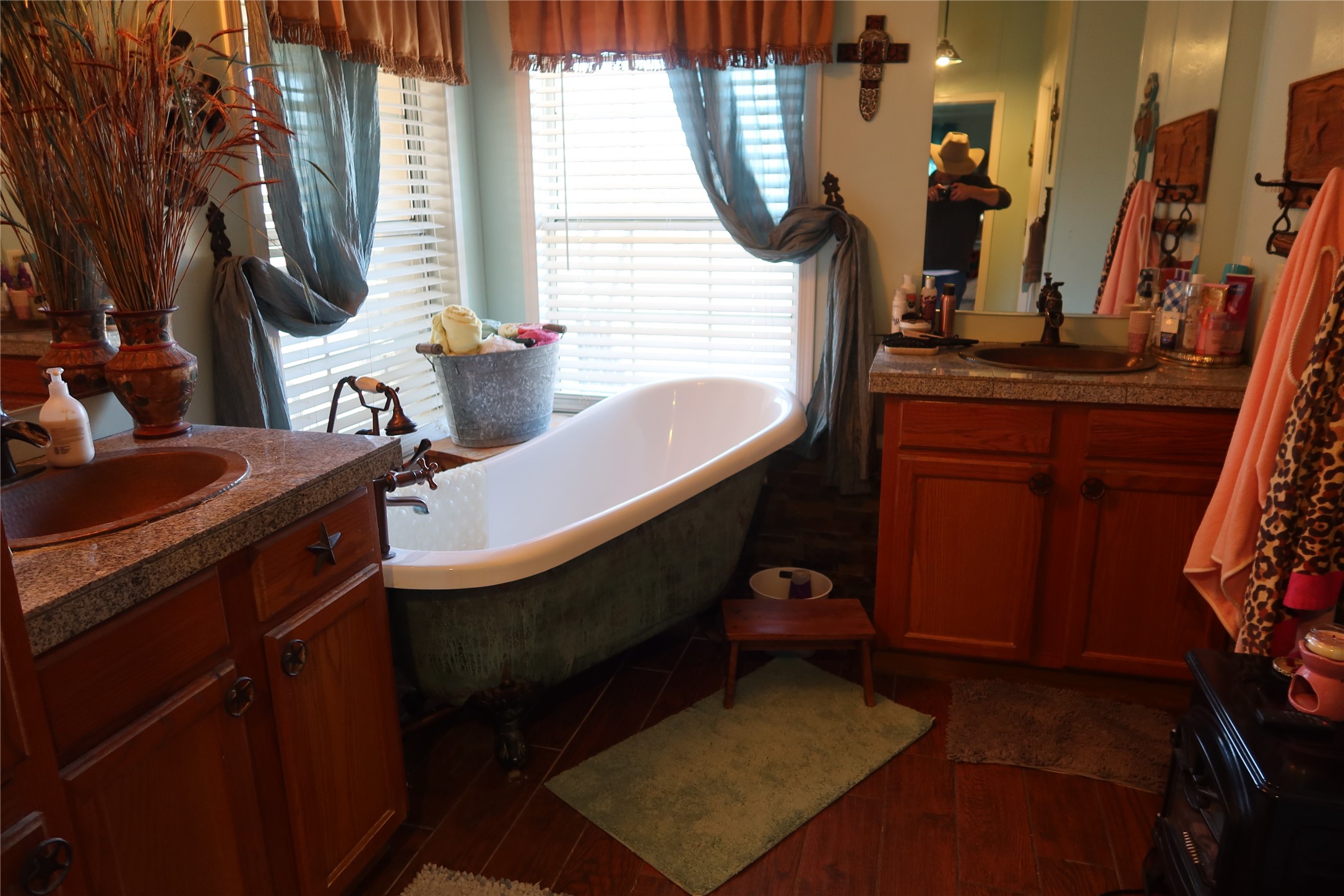 474 Hanging Tree Road Bowie TX 76230