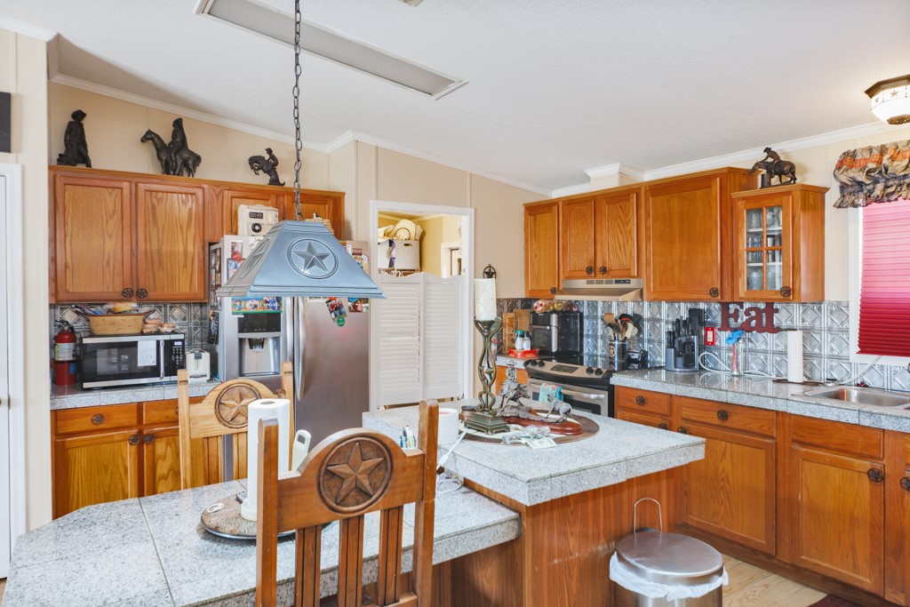 474 Hanging Tree Road Bowie TX 76230