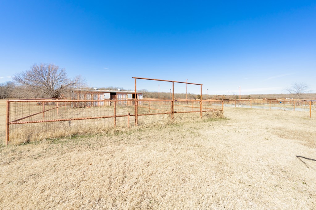 474 Hanging Tree Road Bowie TX 76230