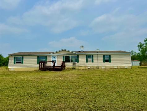 1011 Ben Drive Cleburne TX 76031