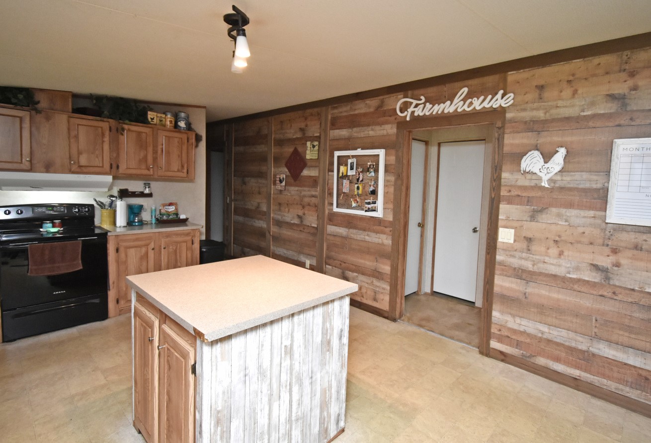 374 Farm Road 1567 W Yantis TX 75497