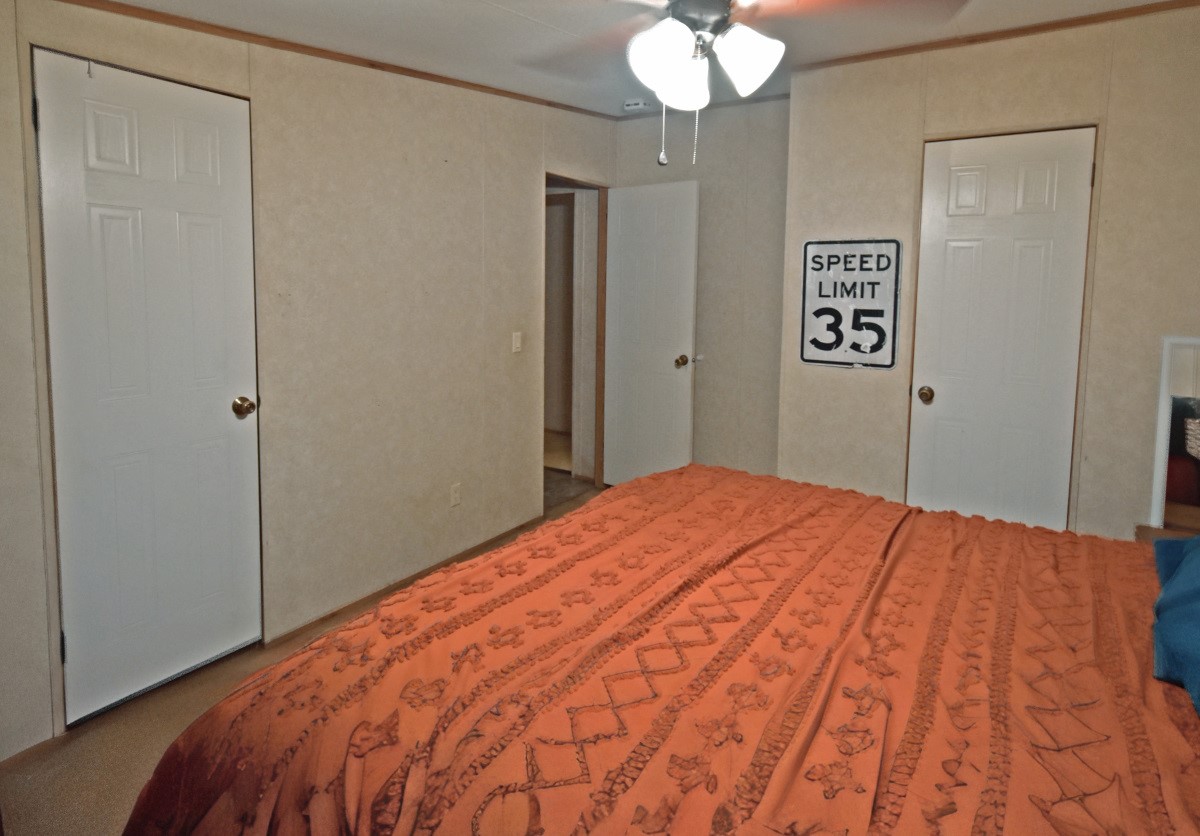 374 Farm Road 1567 W Yantis TX 75497