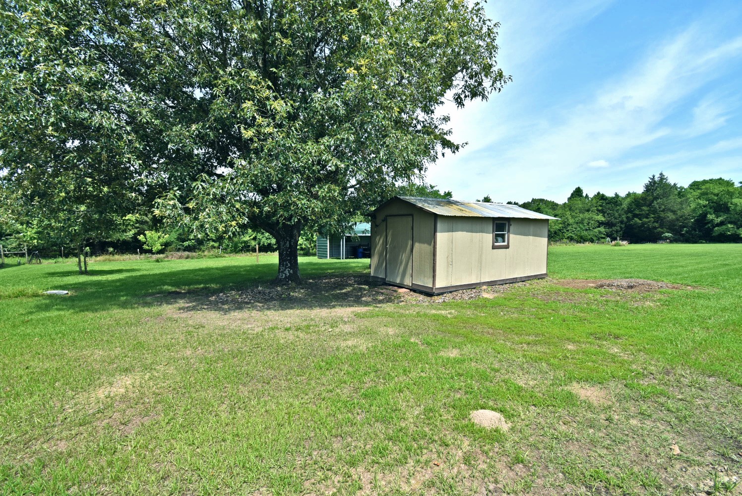 374 Farm Road 1567 W Yantis TX 75497
