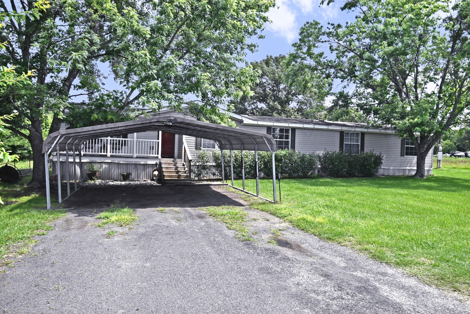 374 Farm Road 1567 W Yantis TX 75497