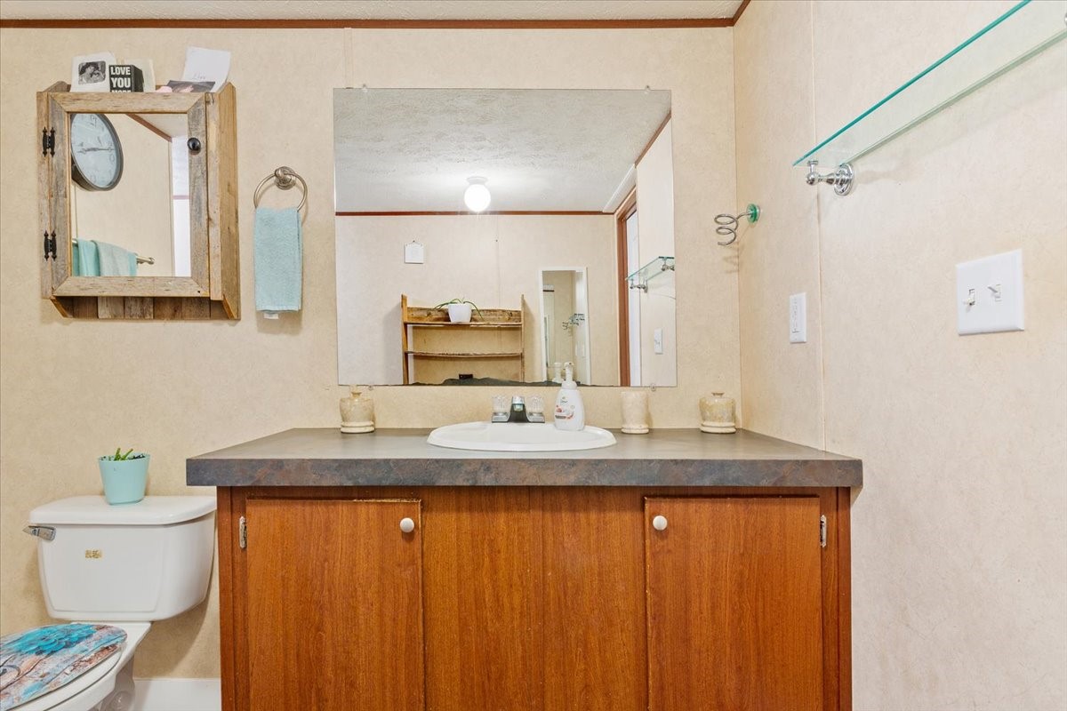 247 N Lake Street Axtell TX 76624