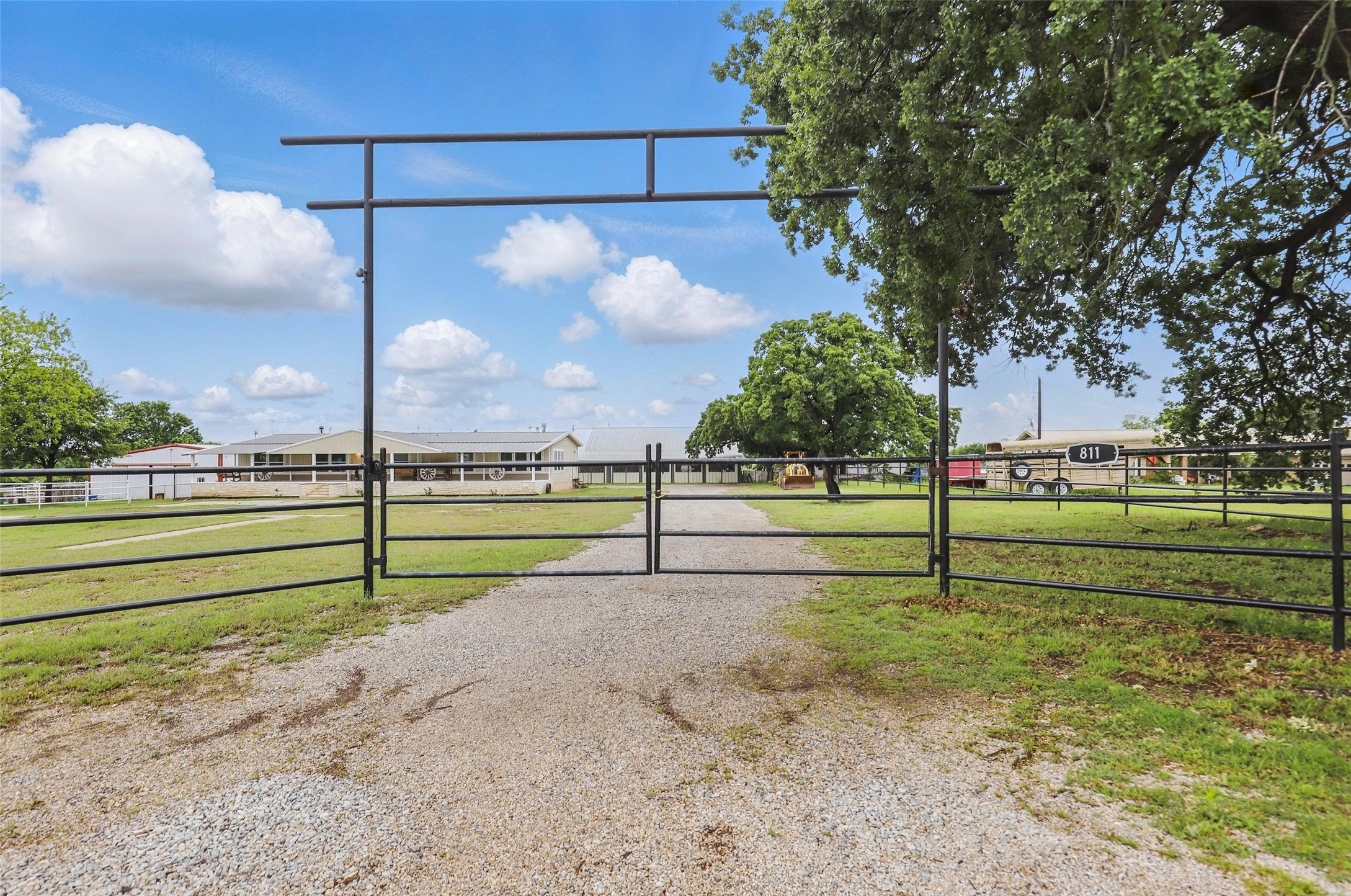 811 Lution Drive Weatherford TX 76087