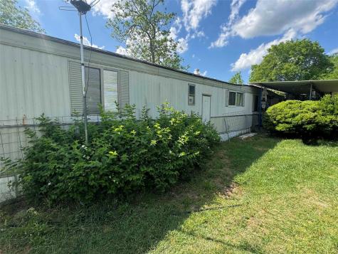 1103 Long Street Gladewater TX 75647