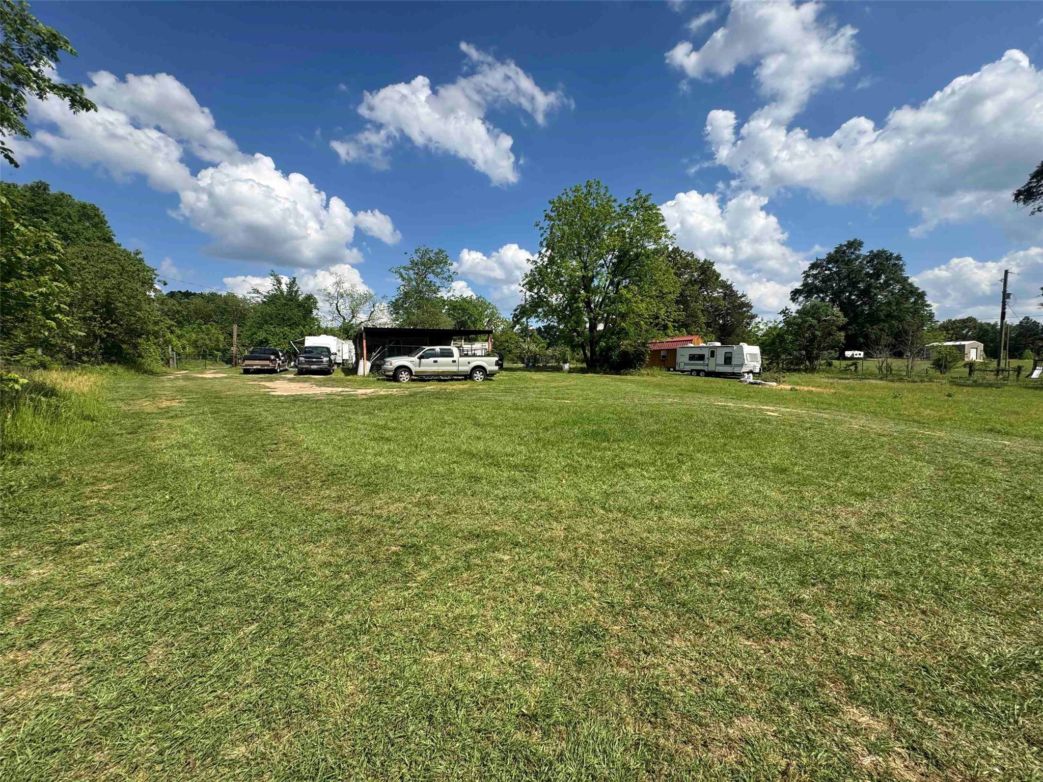 1103 Long Street Gladewater TX 75647