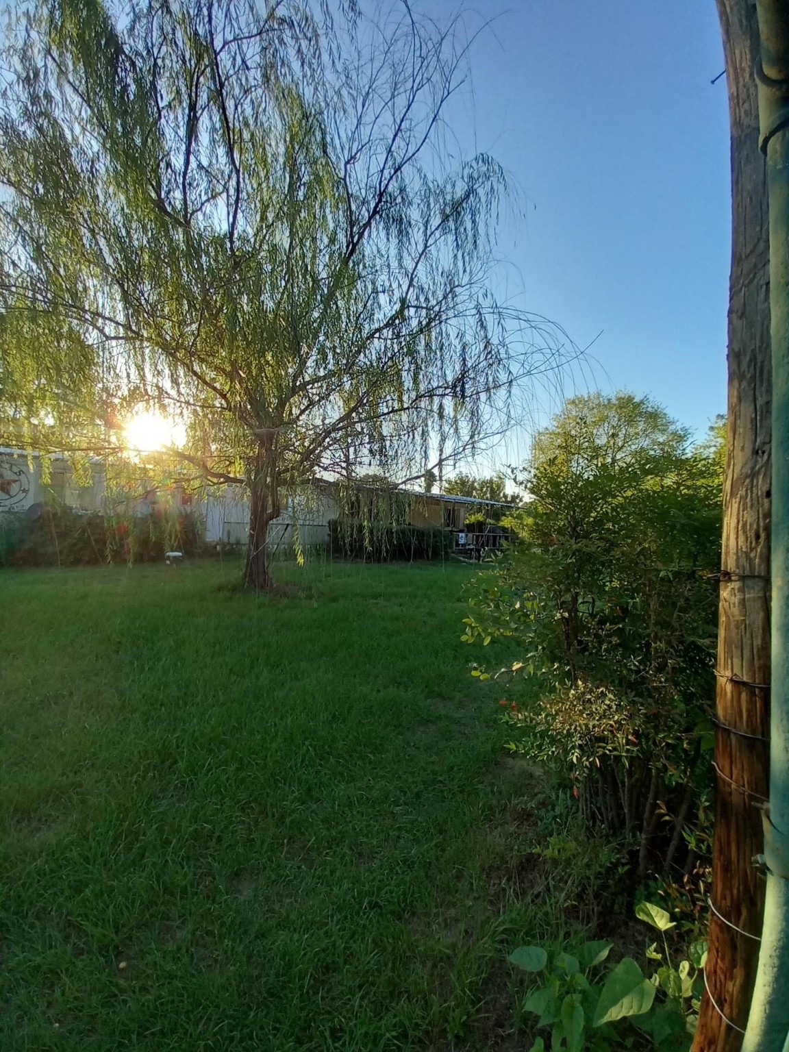 1103 Long Street Gladewater TX 75647