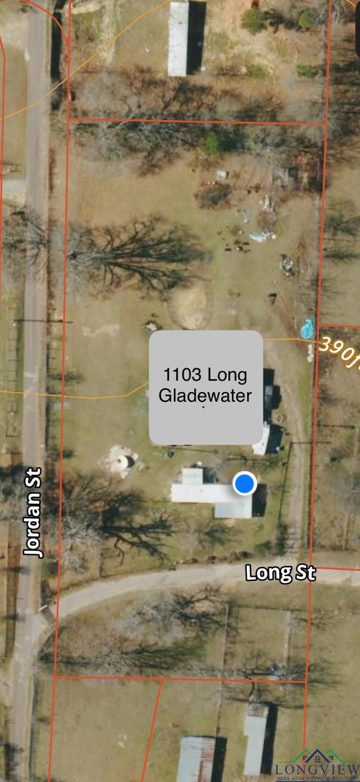 1103 Long Street Gladewater TX 75647