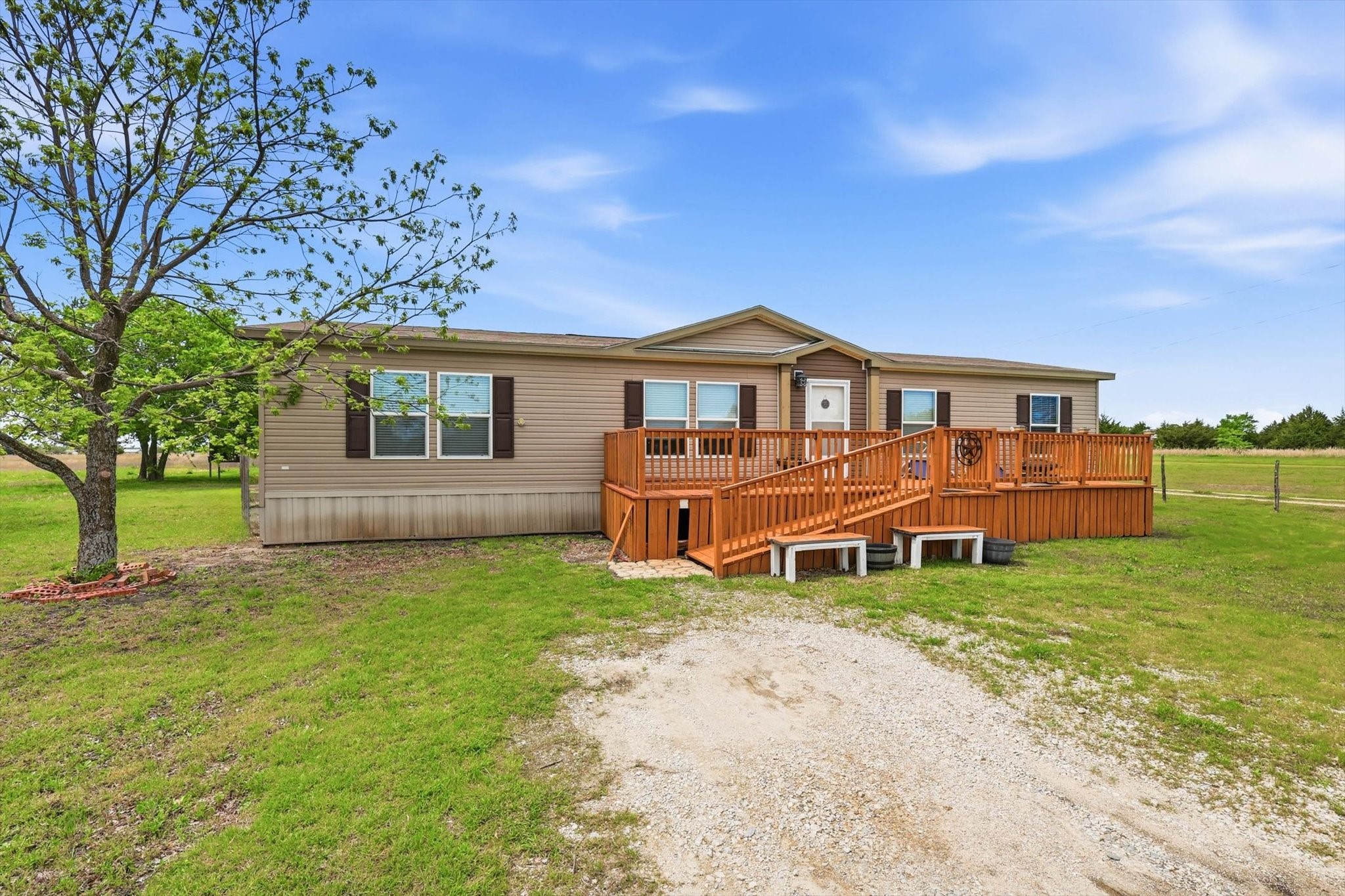 469 Emily Lane Van Alstyne TX 75495