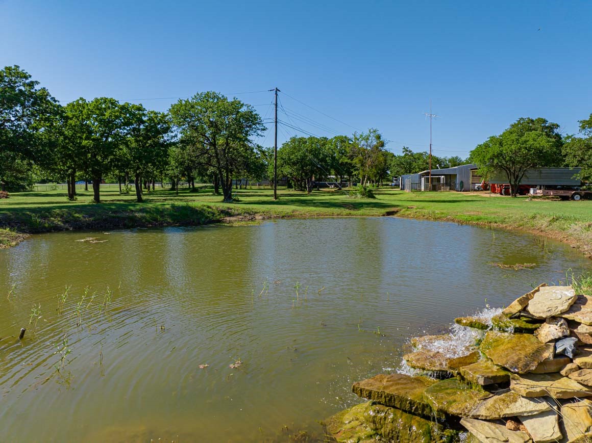 9080 Cr 197 Breckenridge TX 76424