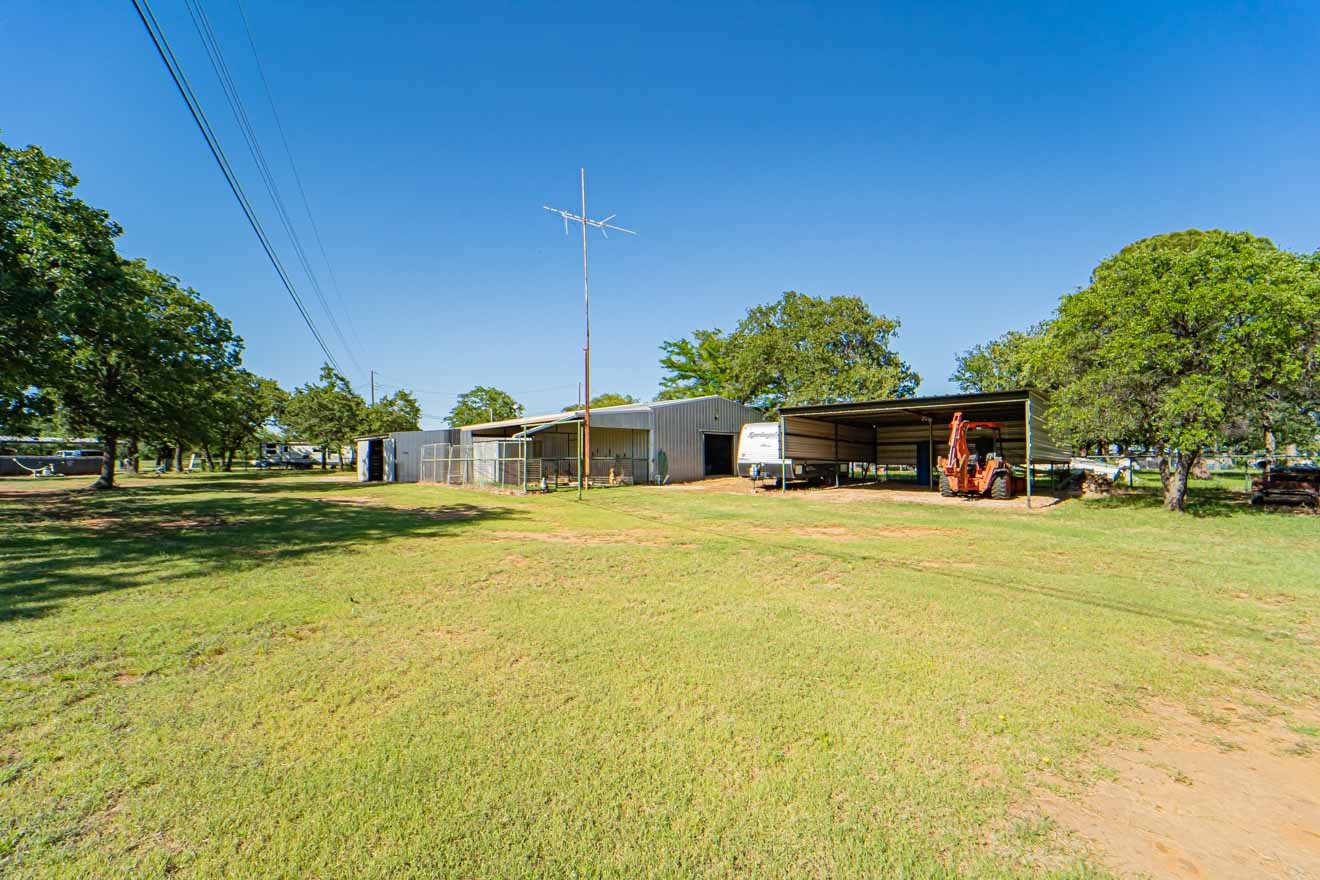 9080 Cr 197 Breckenridge TX 76424