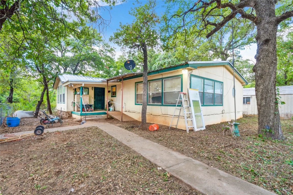 1223 Rock Creek Road Mineral Wells TX 76067