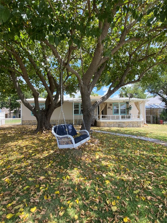 4106 Lands End Court Granbury TX 76048