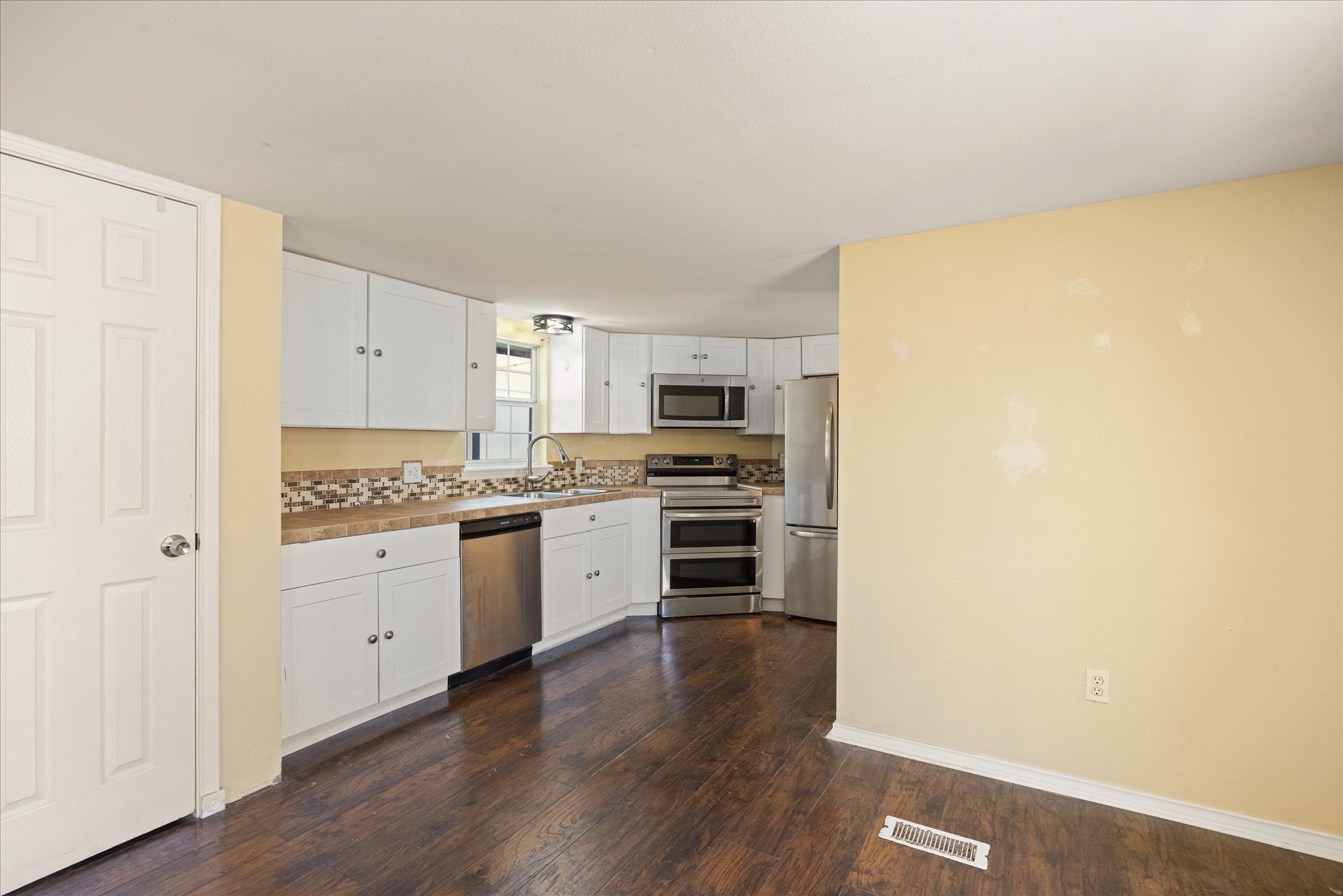 6606 Ashley Court Granbury TX 76049