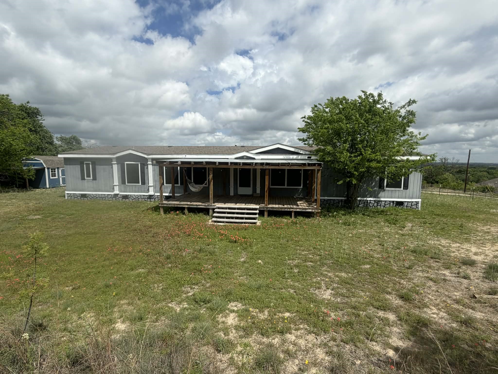 1085 Highland Circle Springtown TX 76082