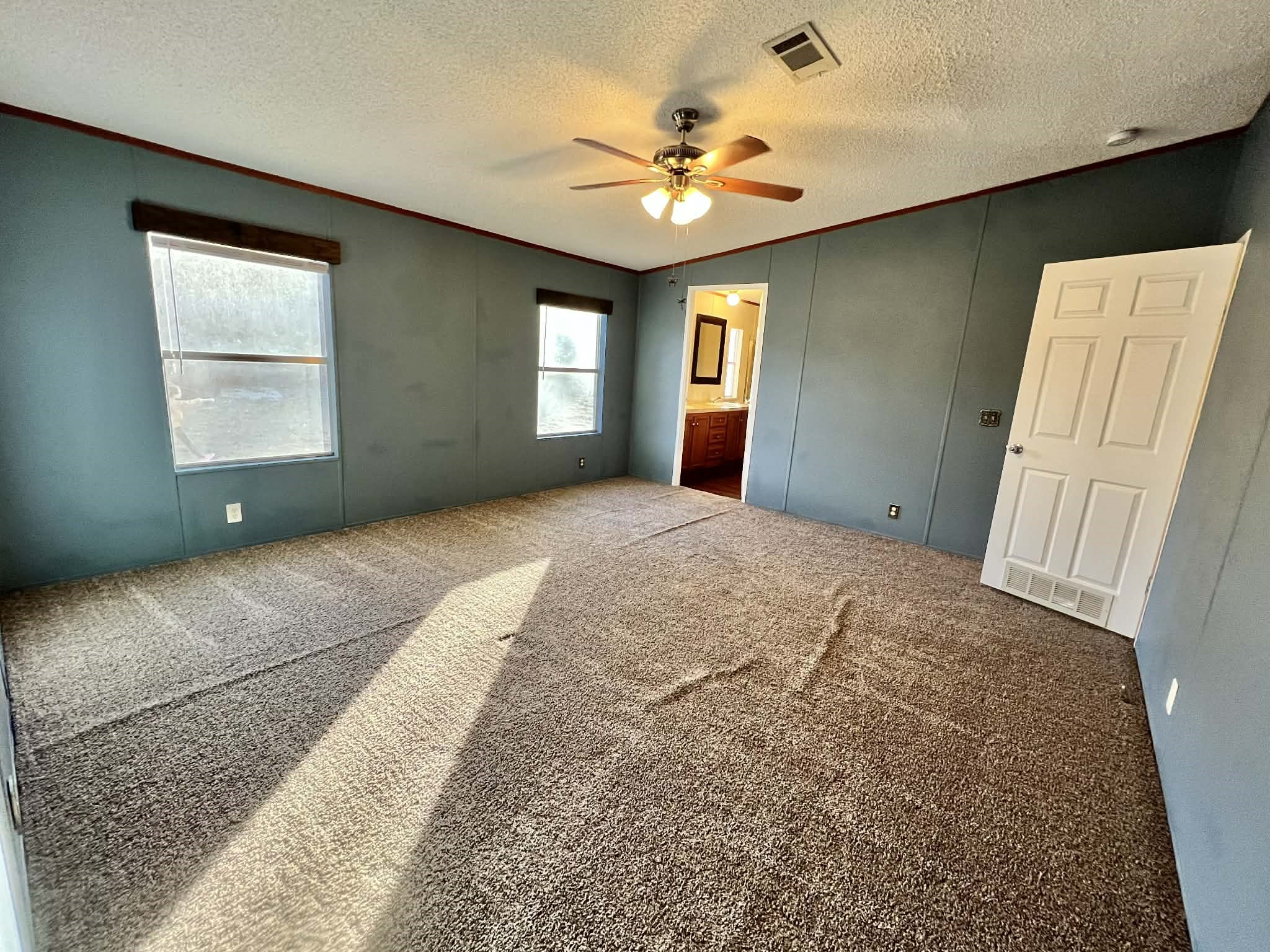 1085 Highland Circle Springtown TX 76082