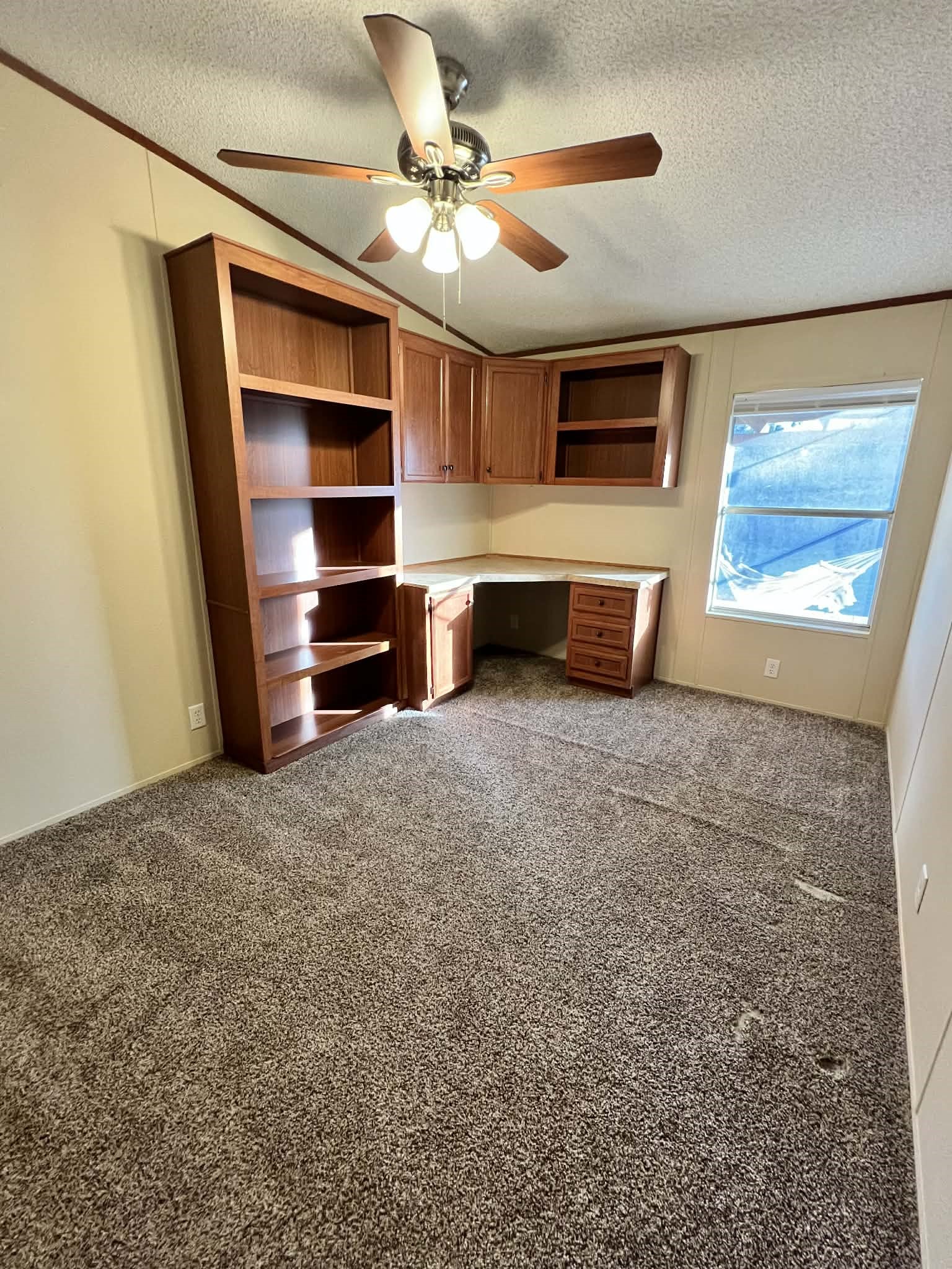 1085 Highland Circle Springtown TX 76082