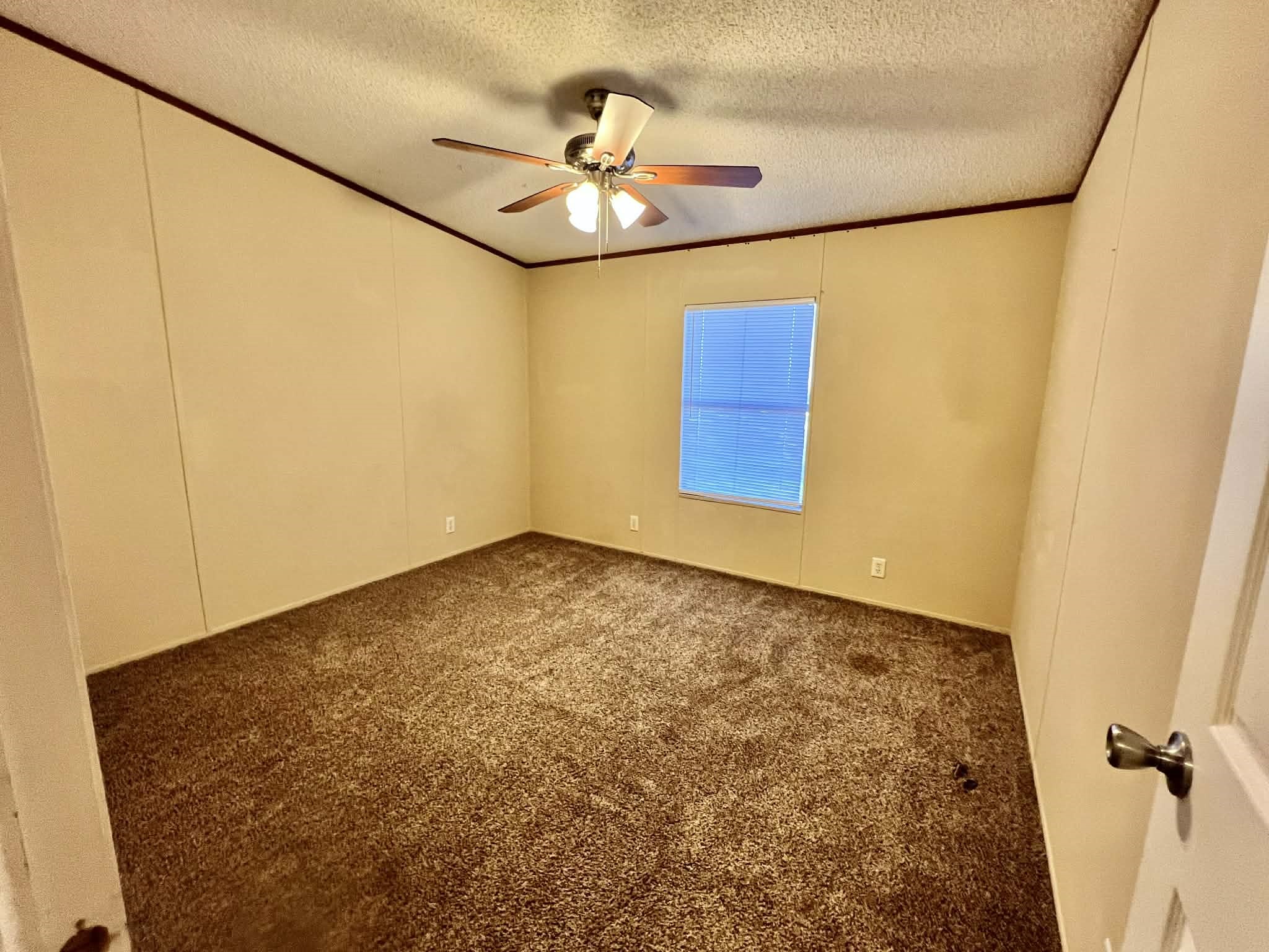 1085 Highland Circle Springtown TX 76082