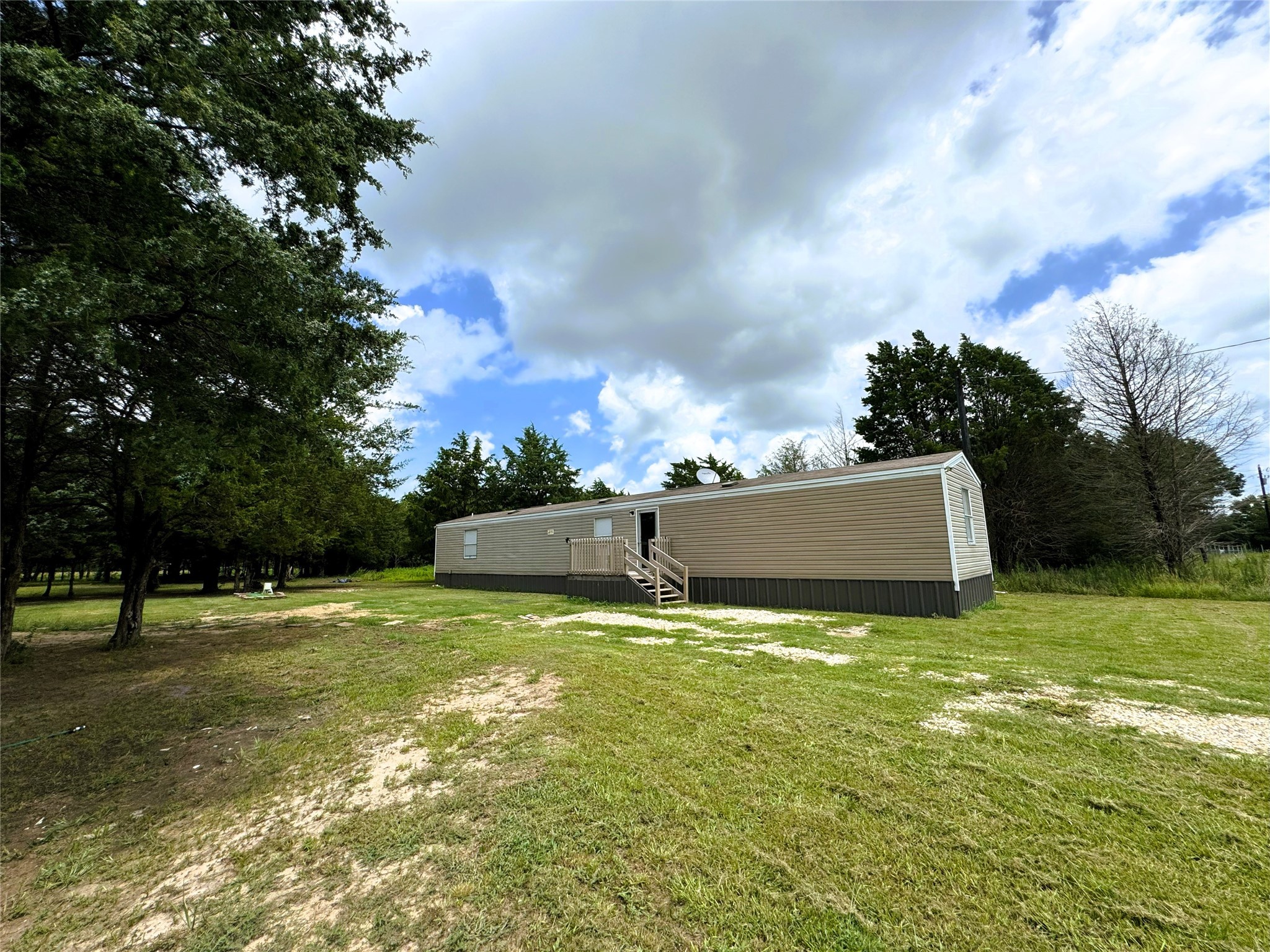 2087 Meadow Road Kerens TX 75144