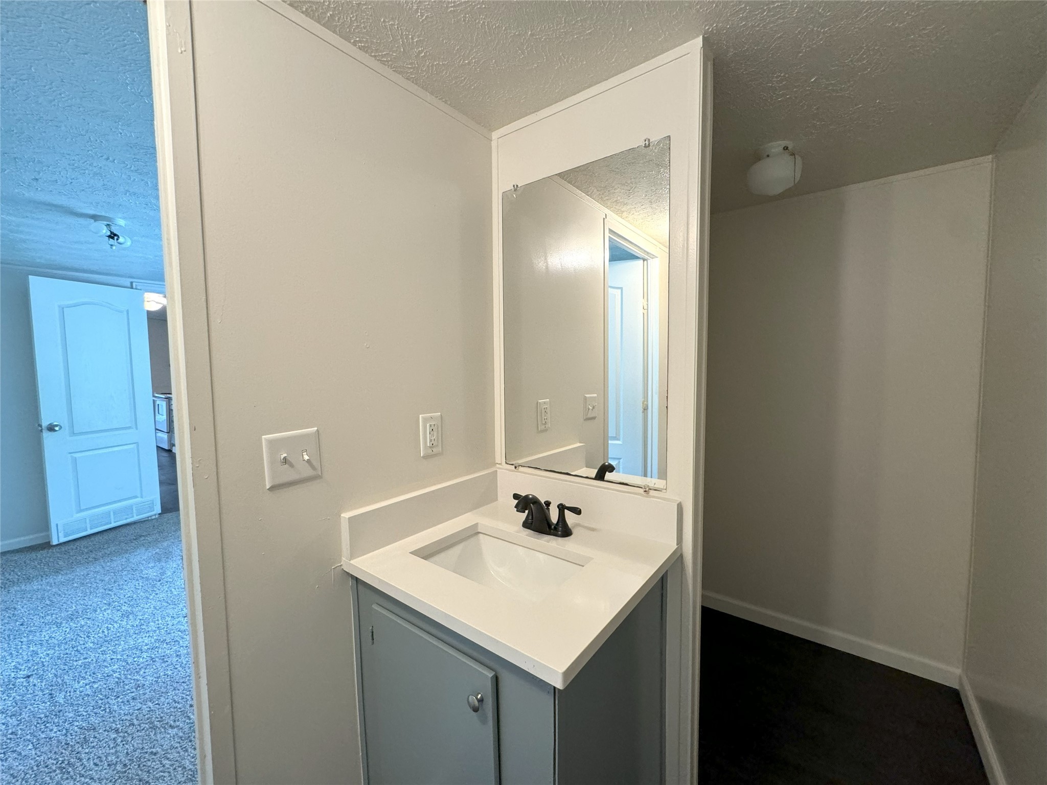 2087 Meadow Road Kerens TX 75144
