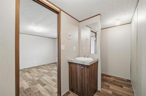 205 E Park Street Frost TX 76641