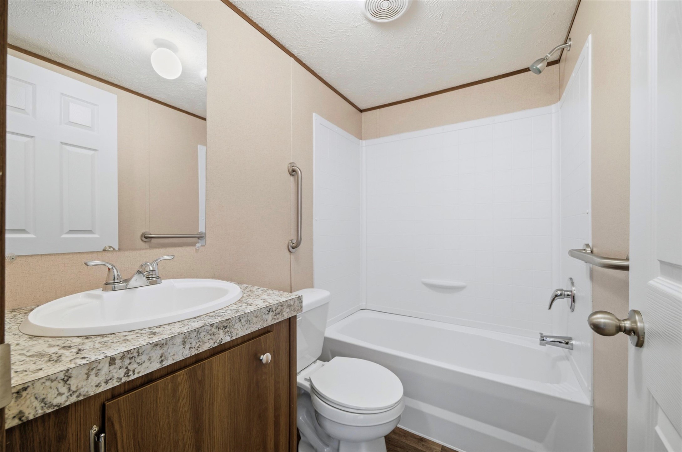 205 E Park Street Frost TX 76641