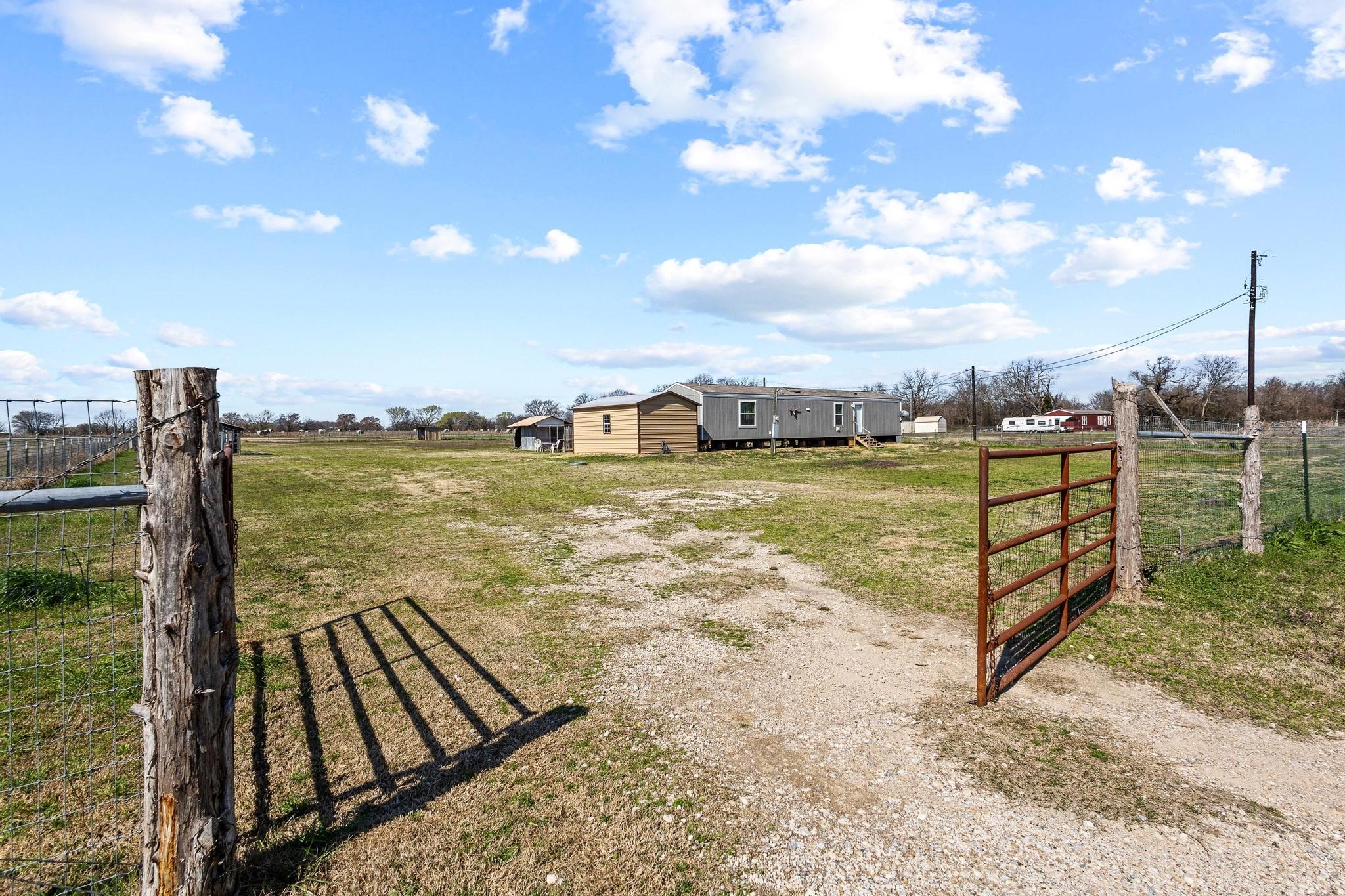 385 Rs County Road 3374 Alba TX 75410